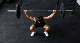 A Personal Trainer Shares The Squat Tip That Helped Him Perfect The Overhead Squat